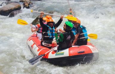 River rafting in India
