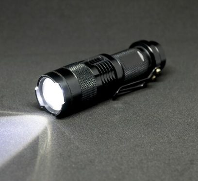 Seeker 4 Mini EDC Flashlight