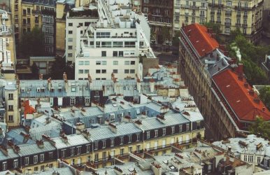 Short-Term Rental Over A Hotel In Paris
