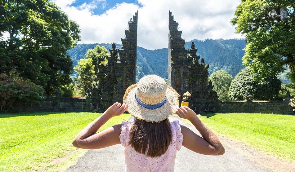 Why Is Easy Traveling So Important Today In This Age Of Information Overdose