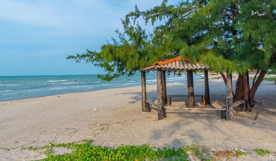 Casuarina Beach