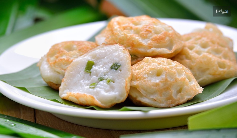 Coconut Pancakes Khanom Krok
