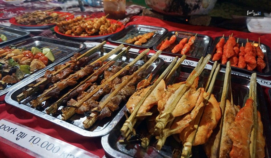 Where To Eat Street Food Local Restaurants At Luang Prabang Night Market