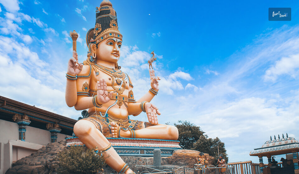 Visiting The Thirukoneswaram Kovil Temple