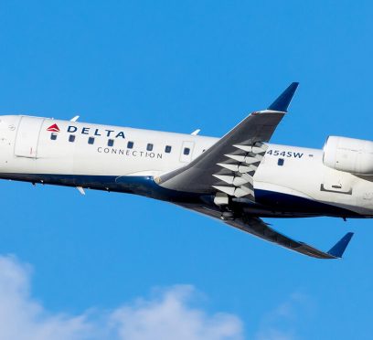 delta connection dl3543 emergency landing