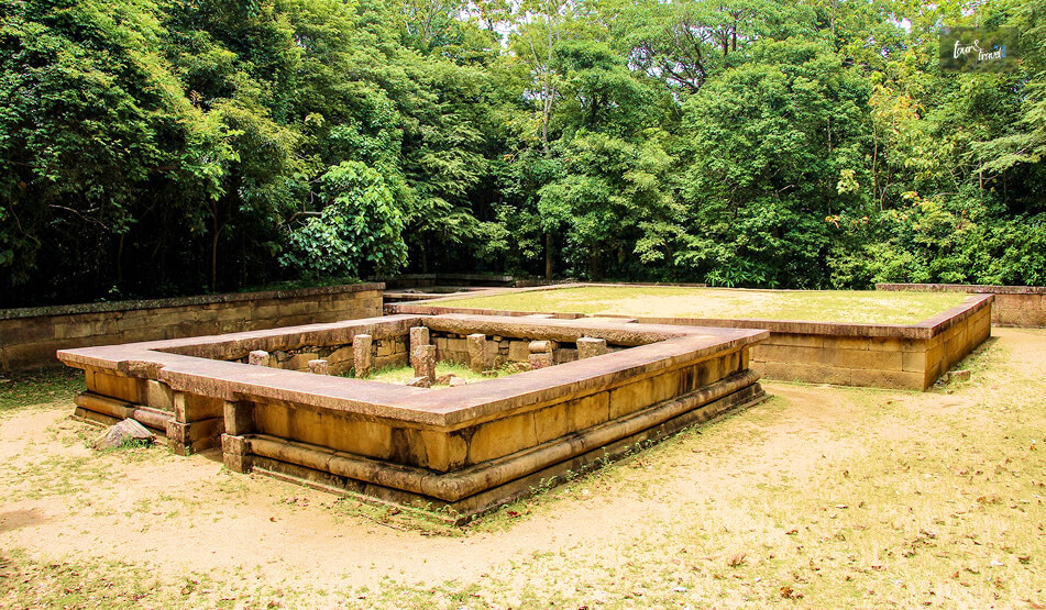 Hiking The Ritigala Forest Monastery