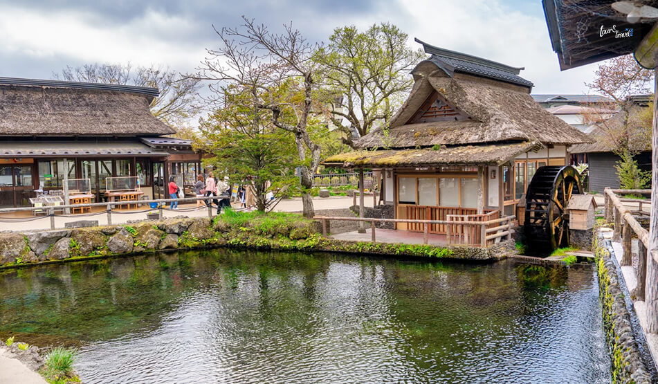 How To Reach Oshino Hakkai