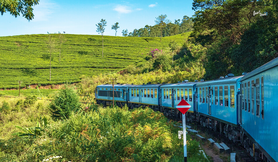 Riding The Iconic Kandy To Ella Train