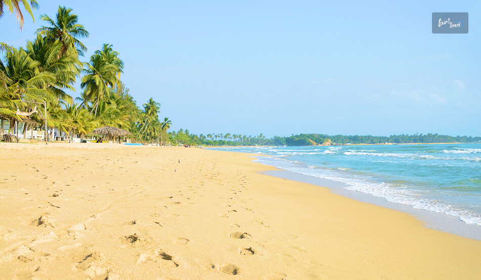 The Experience At Uppuveli Beach
