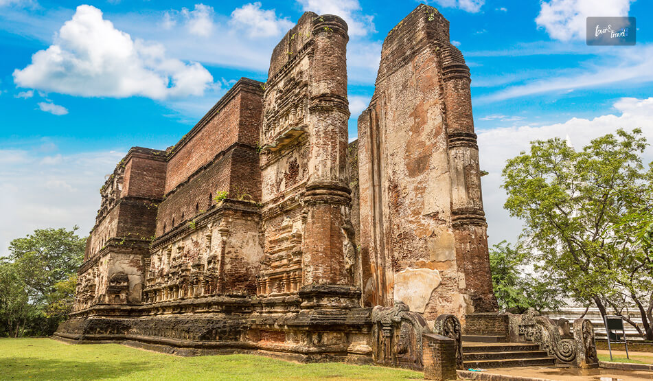 The Lankatilaka Temple