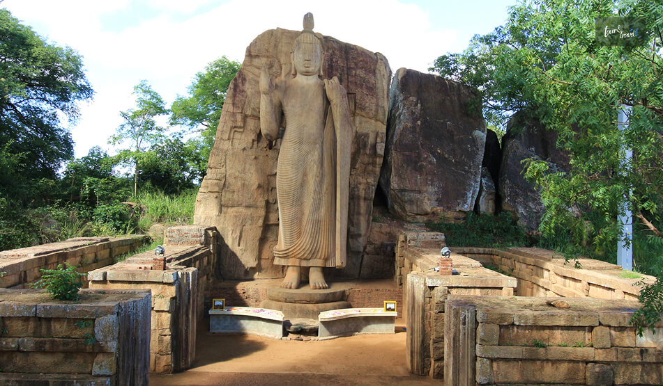 Aukana Buddha At A Glance